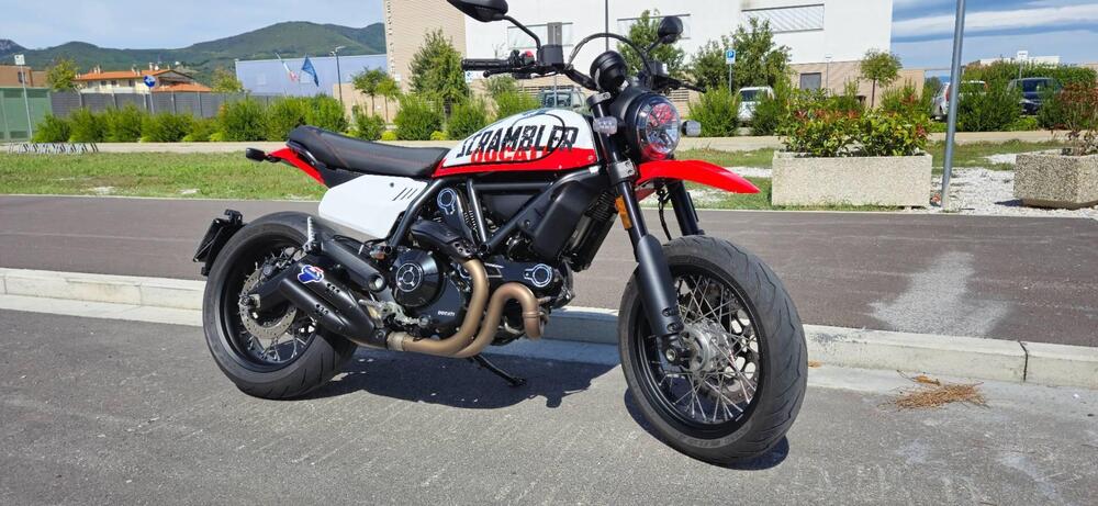 Ducati Scrambler 800 Urban Motard (2022) (2)