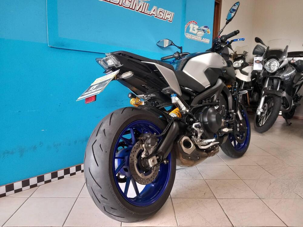 Yamaha MT-09 SP (2018 - 20) (3)