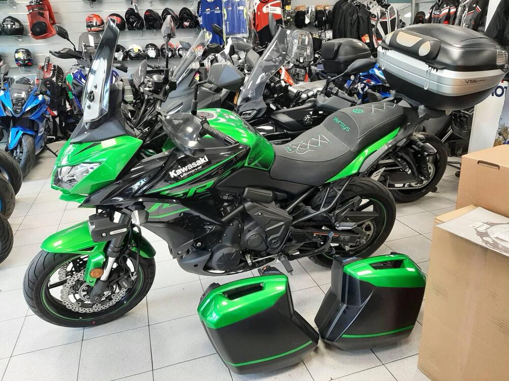 Kawasaki Versys 650 SE (2017) (3)