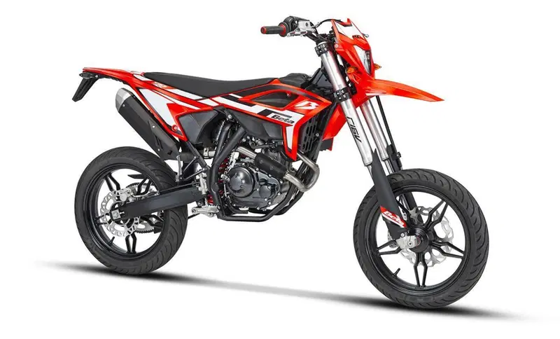 Betamotor RR 125 4T Motard T (2023 - 24) (2)