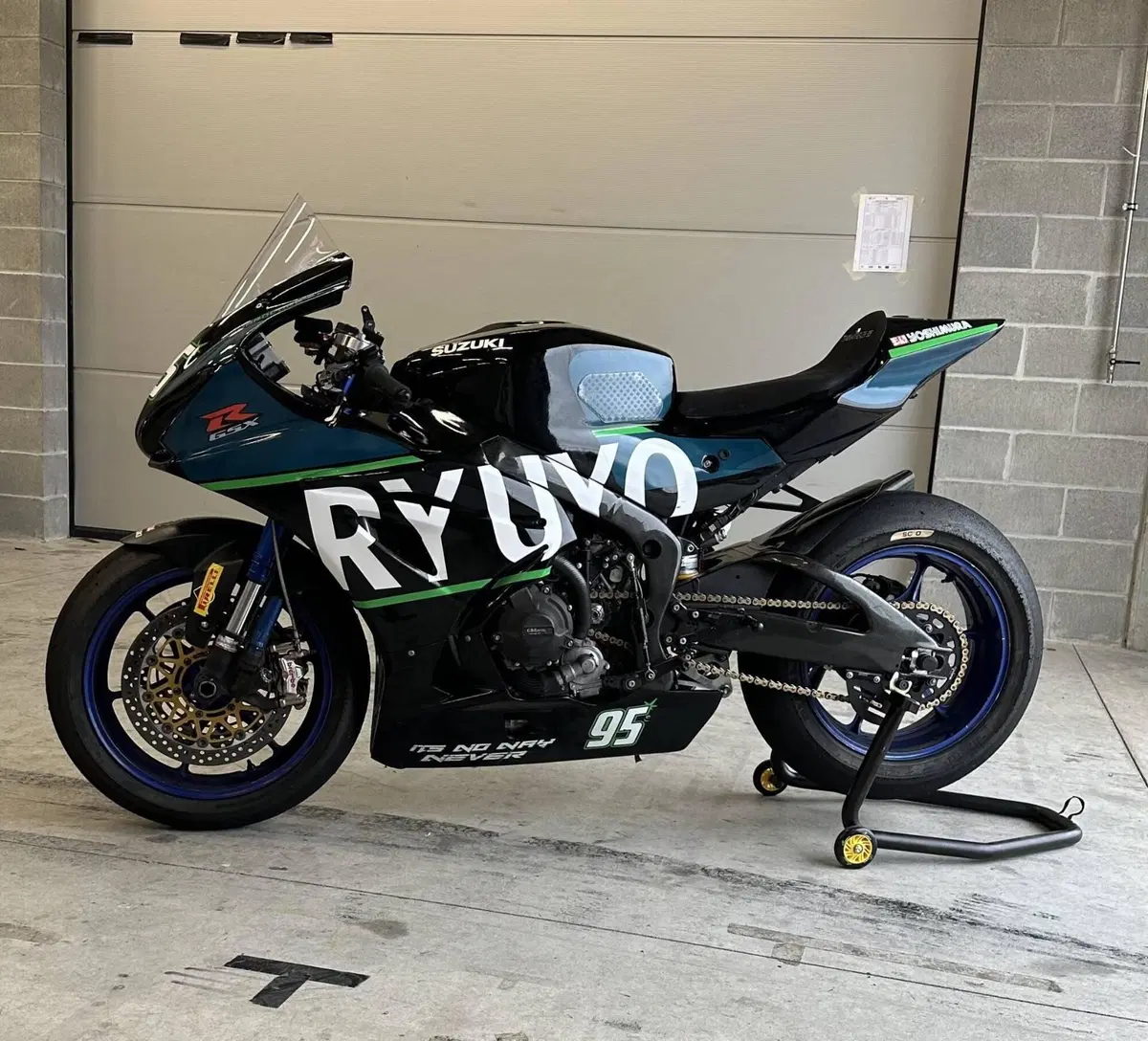 Suzuki GSX-R1000R (2017 - 18)