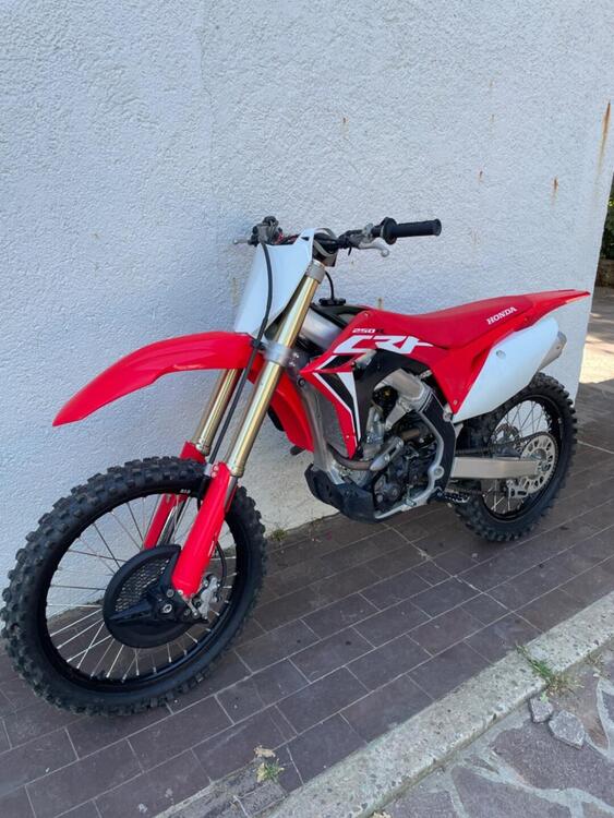 Honda CRF 250 R (2021)