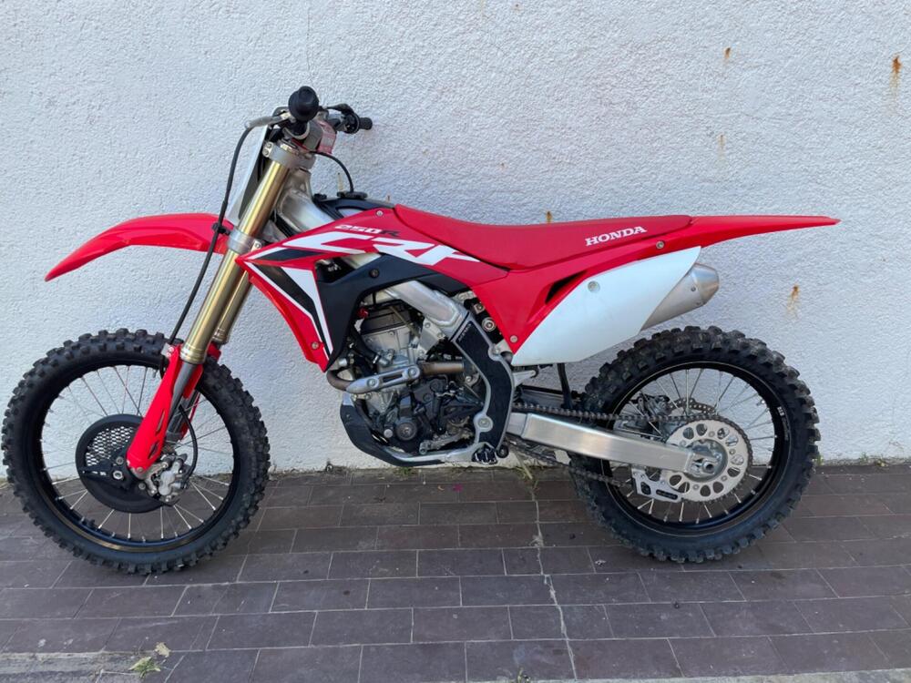 Honda CRF 250 R (2021) (4)