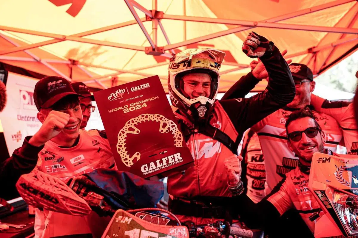 EnduroGP Francia. Grandinata di Campioni a Brioude. Josep Garcia, KTM, è Mondiale EnduroGP (14)