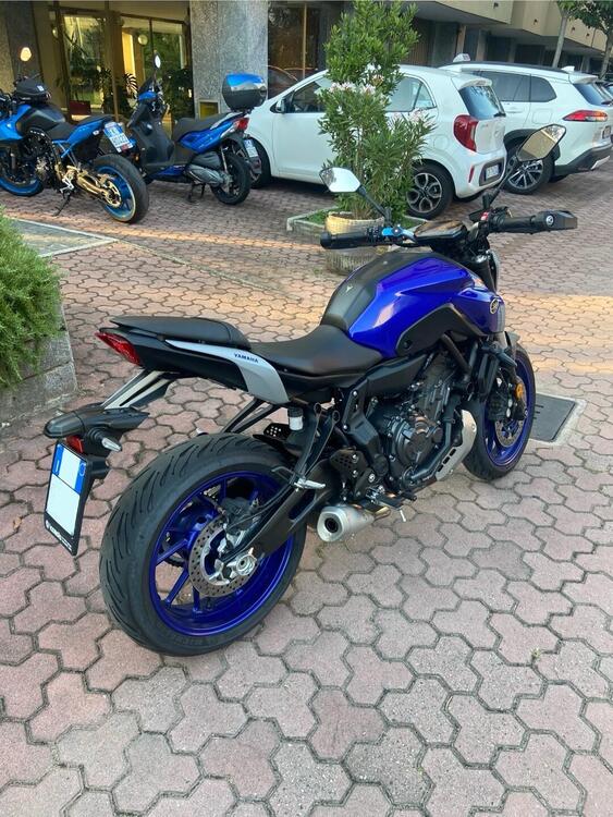 Yamaha MT-07 (2021 - 24) (2)