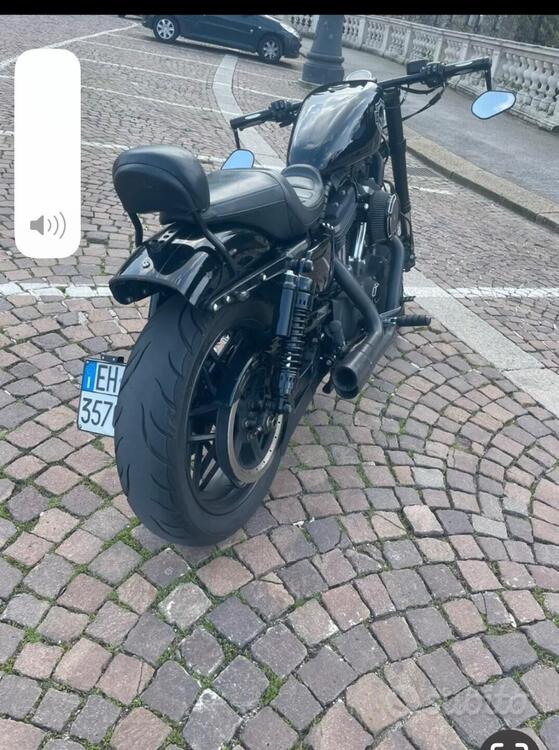 Harley-Davidson 1200 Custom (2017) - XL 1200C (4)