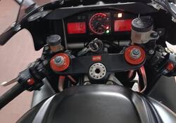 Aprilia RSV 1000 (2000 - 01) usata