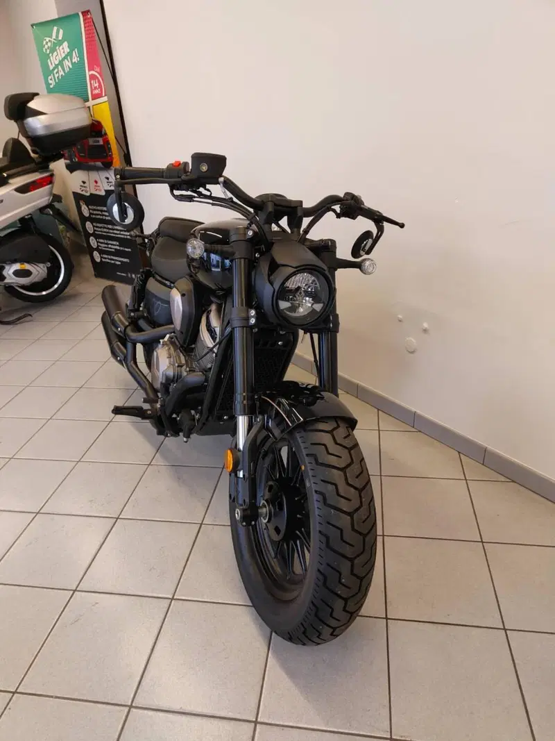Benda Motorcycles Chinchilla 500 V2 (2025 - 26) (5)