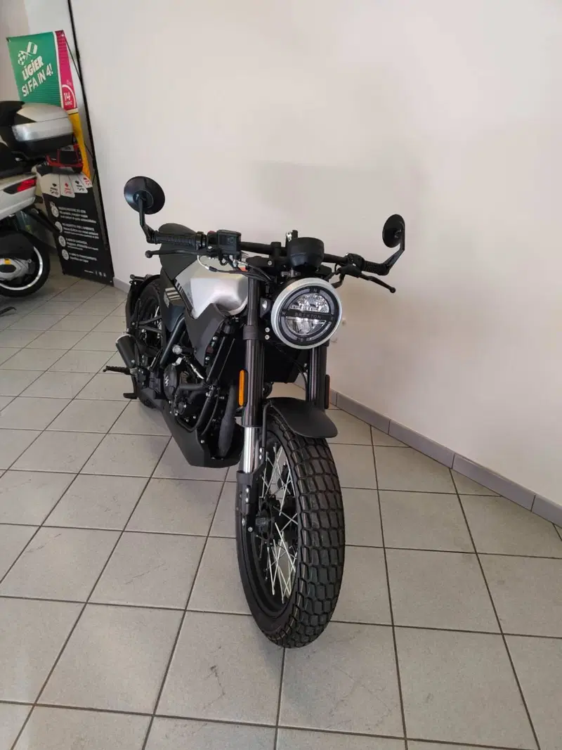 Brixton Motorcycles Crossfire 125 (2023 - 26) (5)