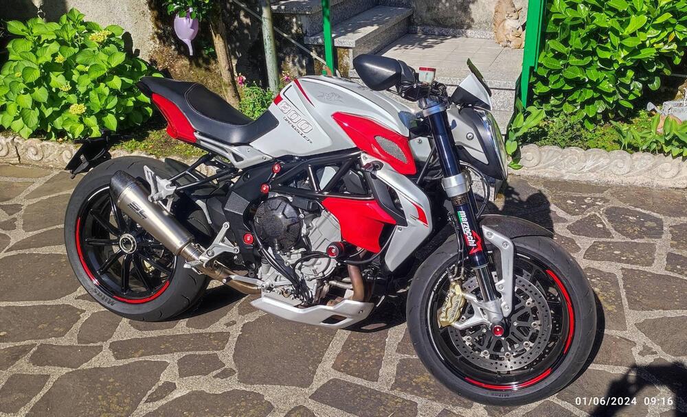 MV Agusta Dragster 800 (2014 - 19)