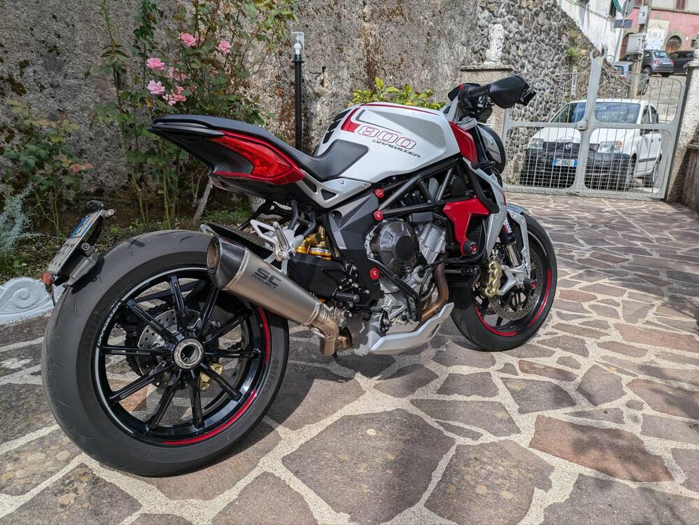 MV Agusta Dragster 800 (2014 - 19) (2)