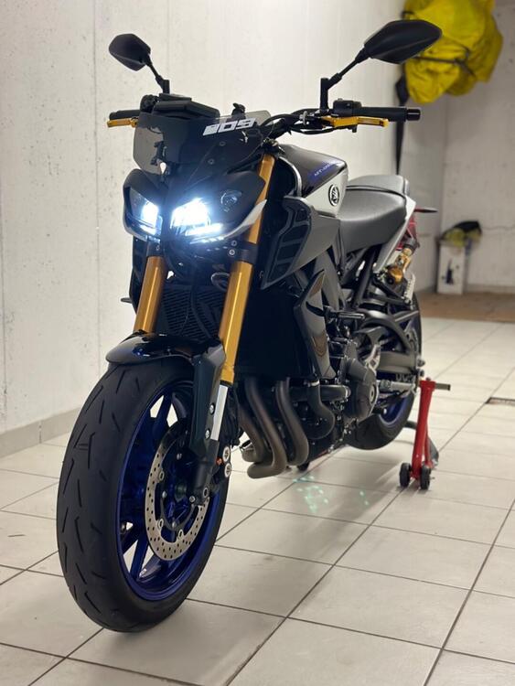 Yamaha MT-09 SP (2018 - 20) (2)