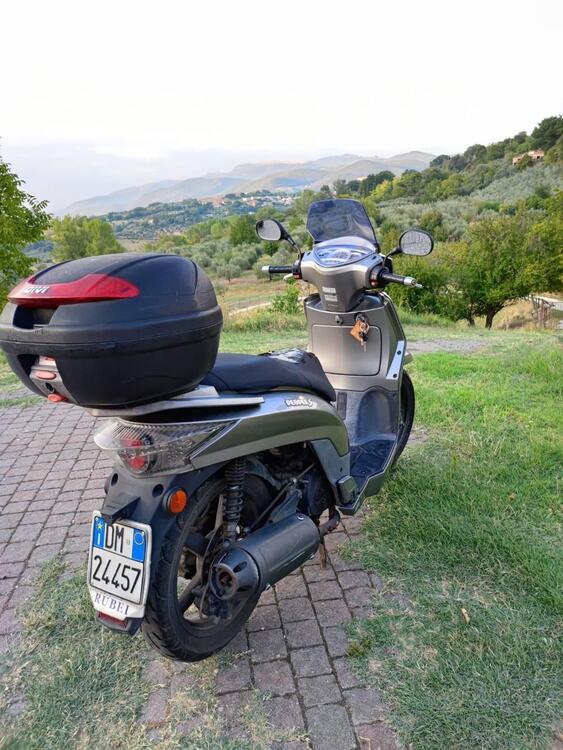 Kymco People 150 (2)