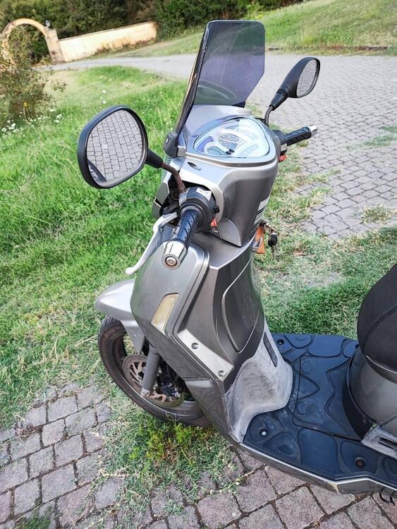 Kymco People 150 (5)