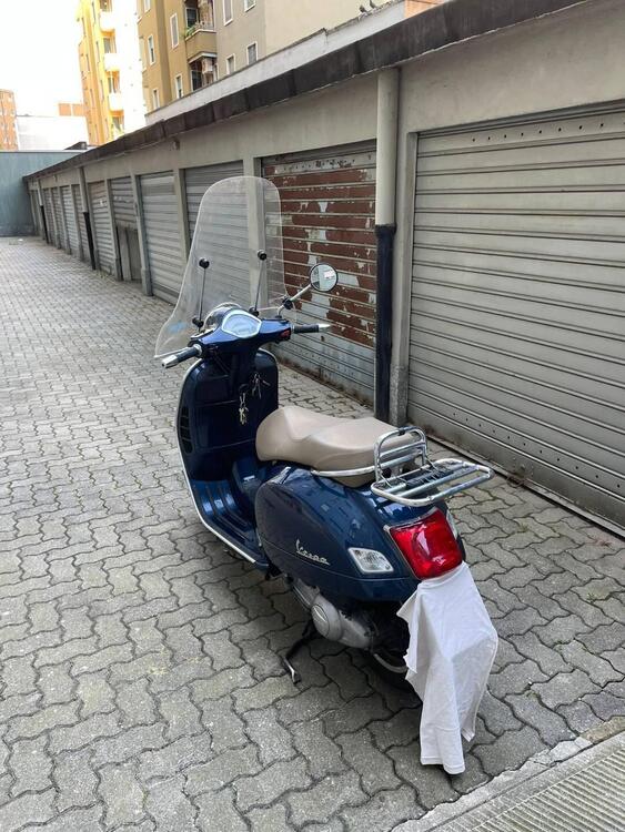 Vespa GTS 300 ABS (2014 - 16) (4)