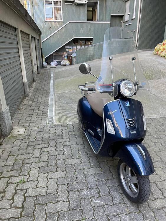 Vespa GTS 300 ABS (2014 - 16) (2)