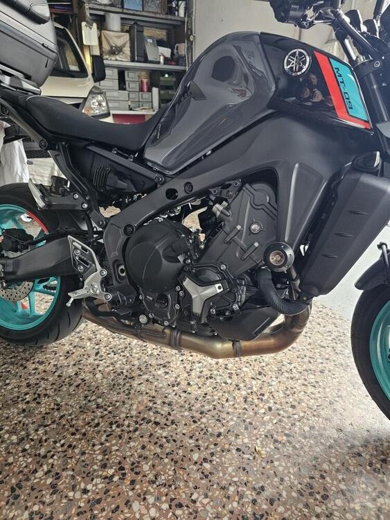 Yamaha MT-09 (2021 - 23) (4)