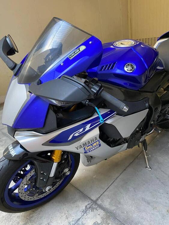 Yamaha YZF R1 (2015 - 16) (2)