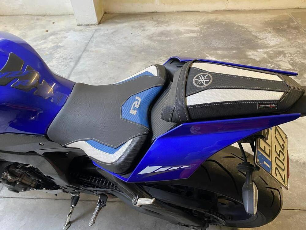 Yamaha YZF R1 (2015 - 16) (5)