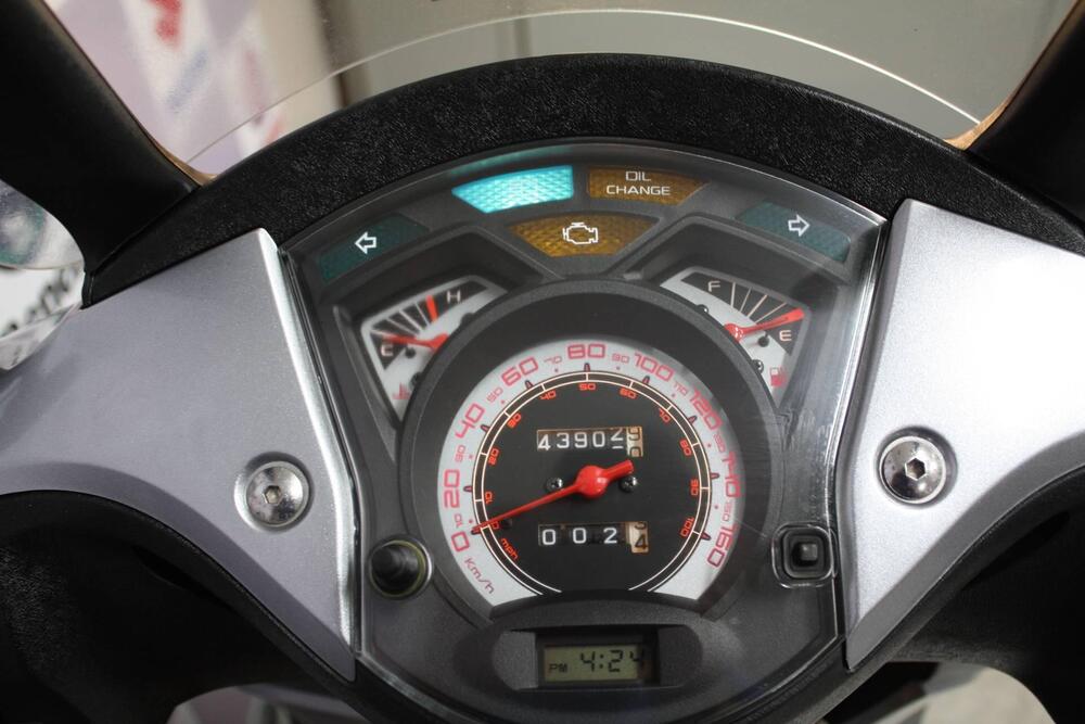 Honda SH 150 i (2009 - 12) (2)