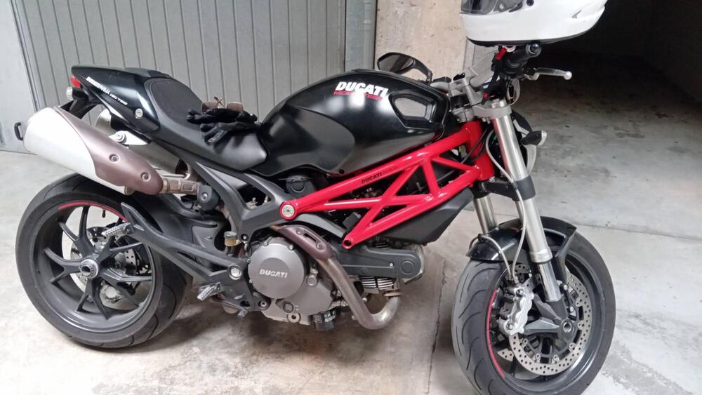 Ducati Monster 796 (2010 - 13) (2)