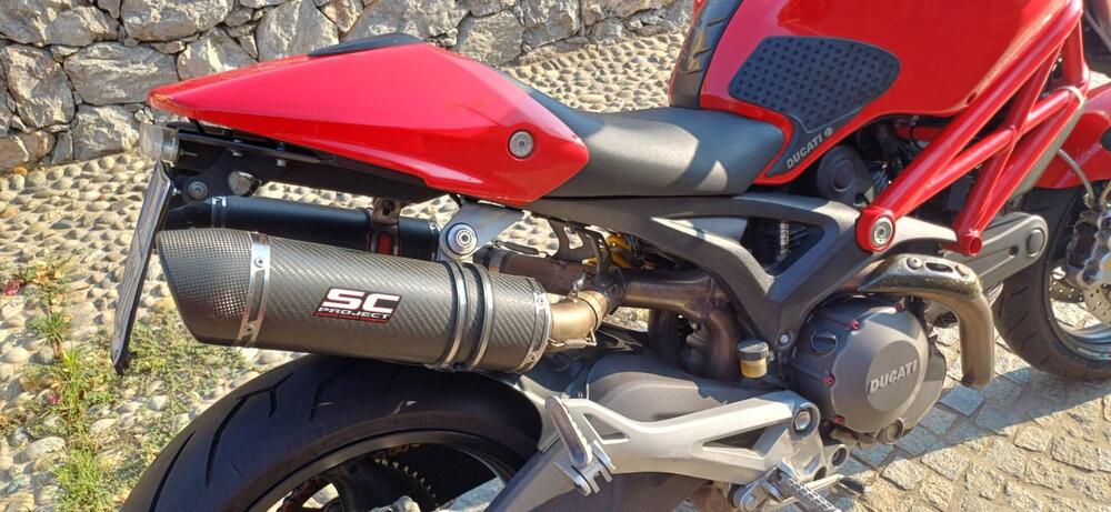 Ducati Monster 696 (2008 - 13) (2)