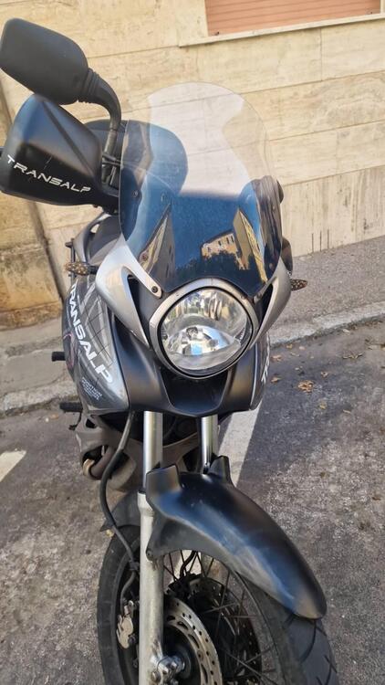 Honda Transalp XL 700 V ABS (2007 - 2013) (2)