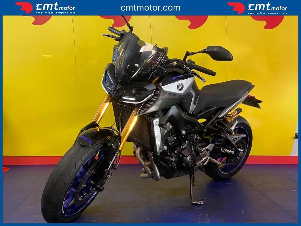 Yamaha MT-09 (2017 - 20) (2)