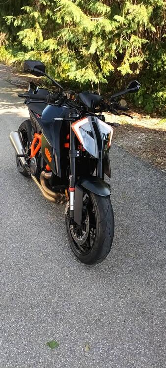 KTM 1290 Super Duke R (2020)