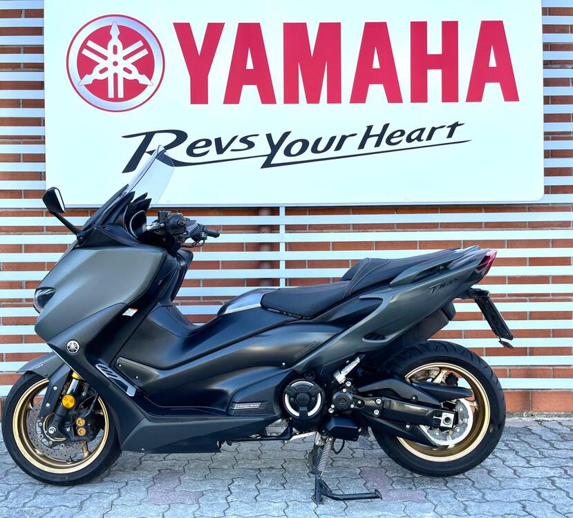 Yamaha T-Max 560 Tech Max (2021) (2)