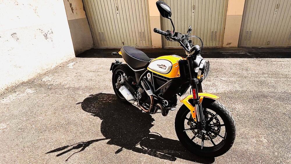 Ducati Scrambler 800 Icon (2017 - 20) (2)