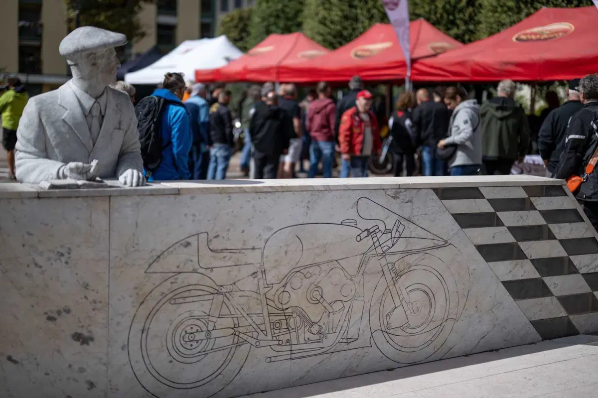 Moto Guzzi Open House 2024: la nostra intervista a Andrea Panizza (VIDEO) (3)