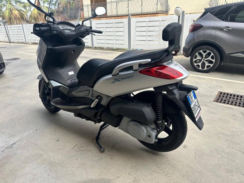 Yamaha X-Max 250 (2007 - 09) (4)