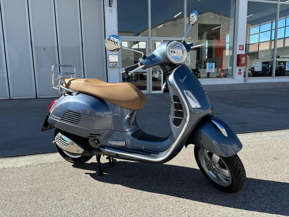 Vespa GTS 300 (2017 - 18)