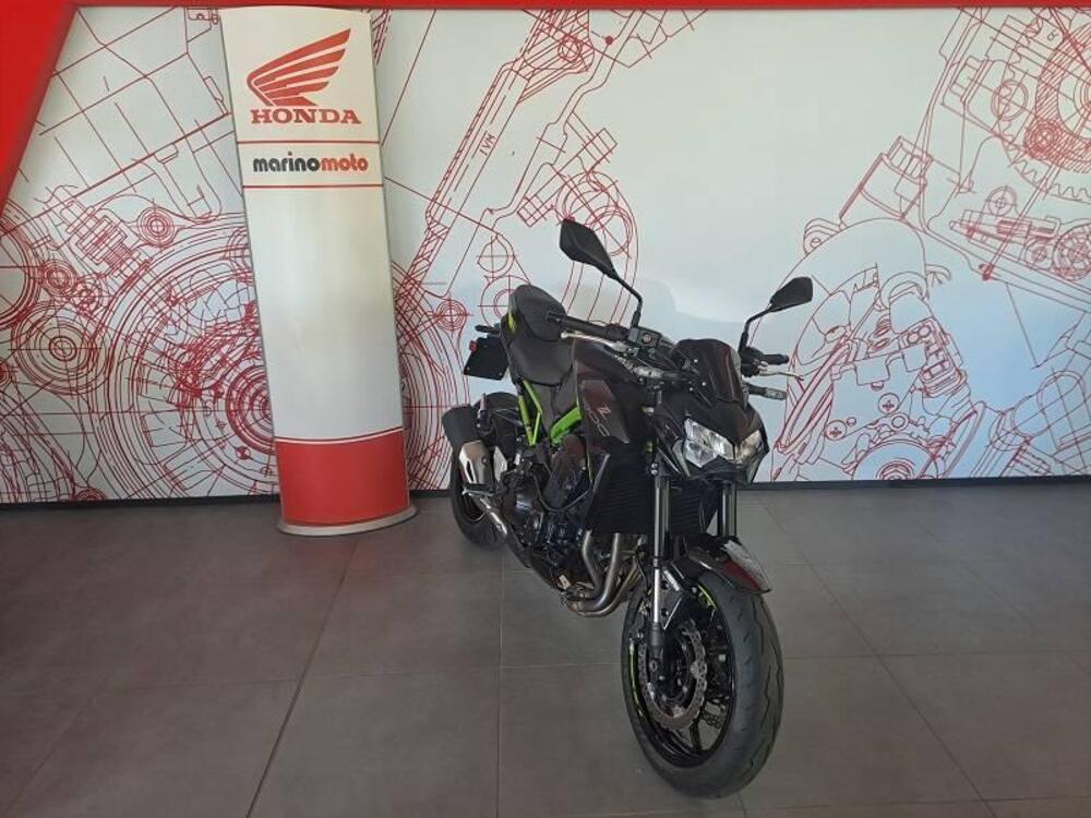 Kawasaki Z 900 (2021 - 24) (2)