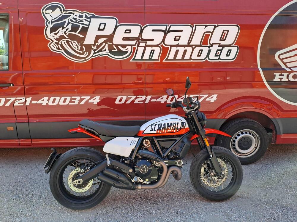 Ducati Scrambler 800 Urban Motard (2022) (2)