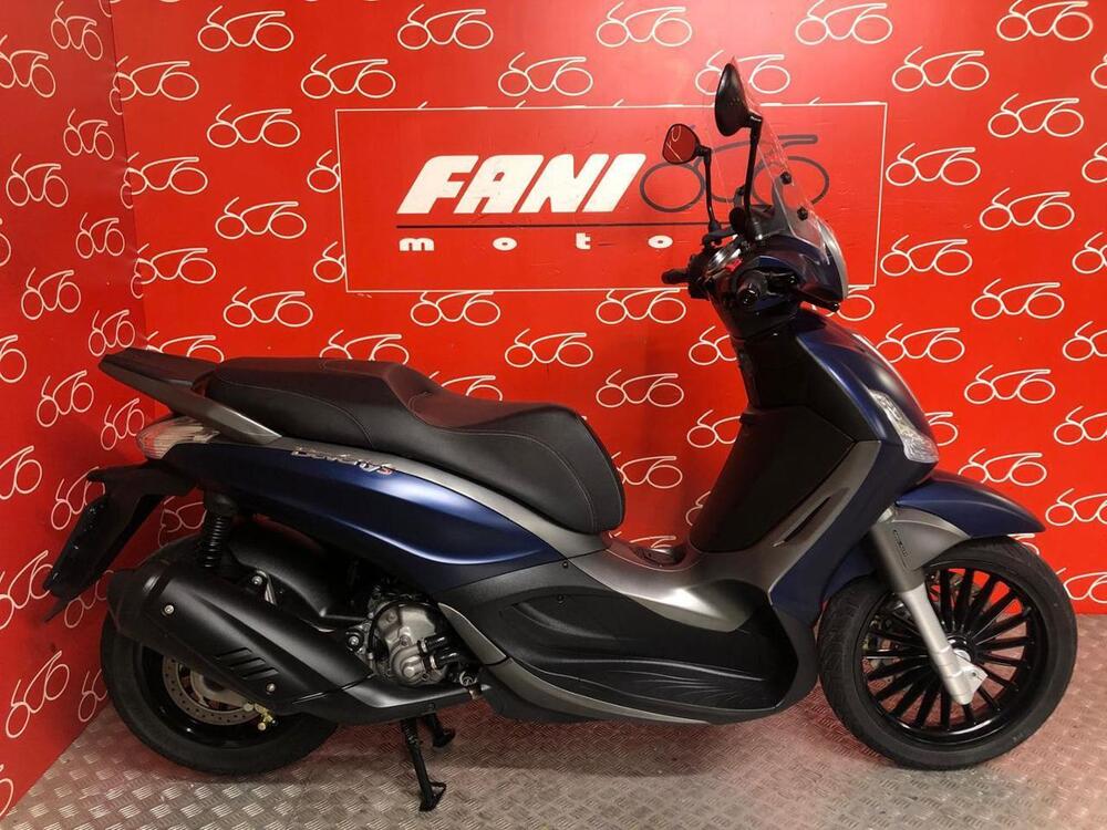 Piaggio Beverly 300 S (2021)