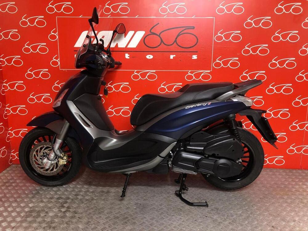 Piaggio Beverly 300 S (2021) (3)