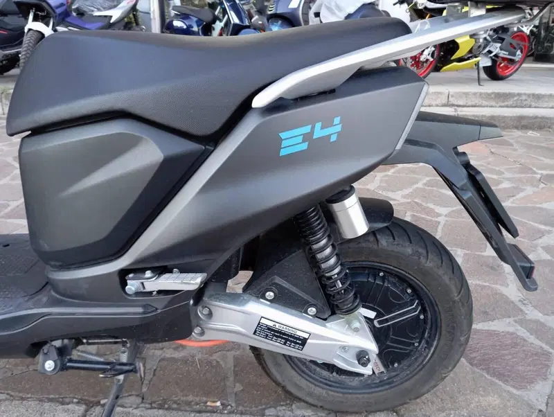 Lifan E4 L1e Doppia Batteria (2021 - 26) (3)