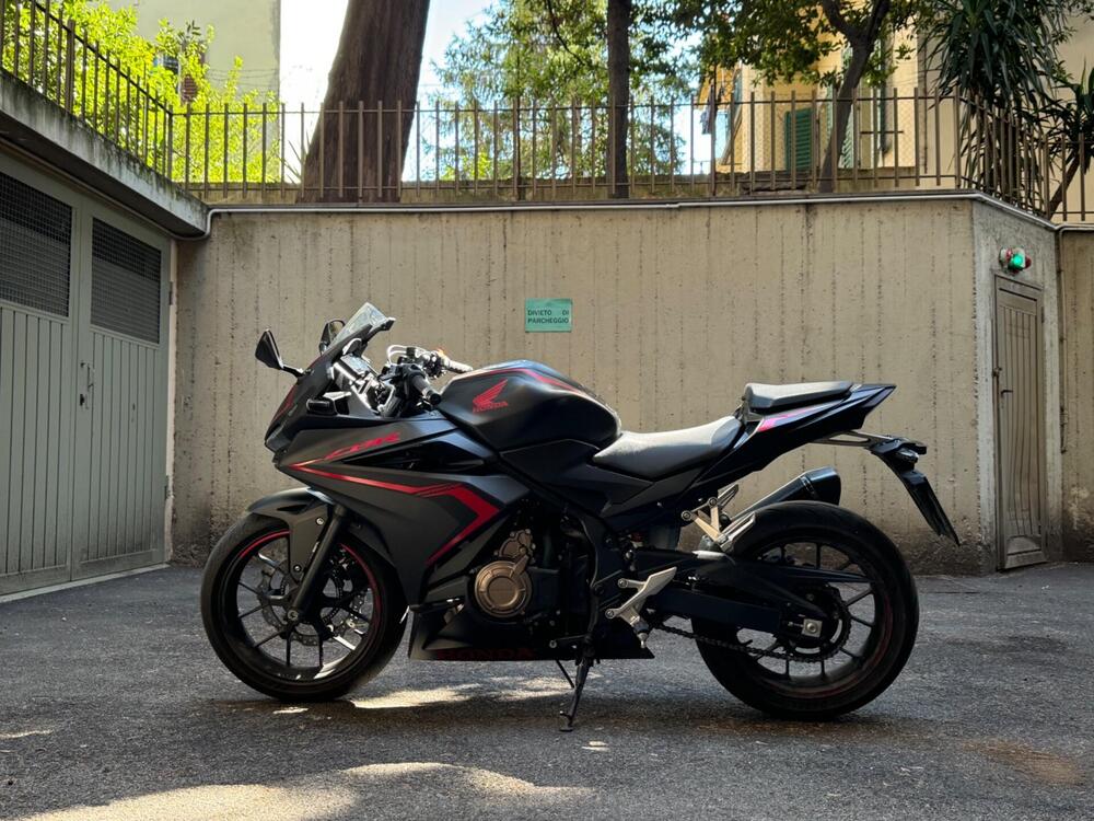 Honda CBR 500 R (2021) (2)