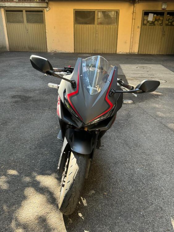 Honda CBR 500 R (2021) (4)