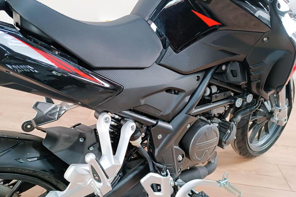 Benelli TRK 251 (2019 - 20) (4)