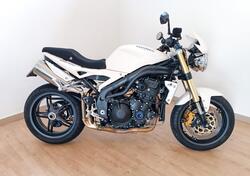 Triumph Speed Triple 1050 (2005 - 11) usata