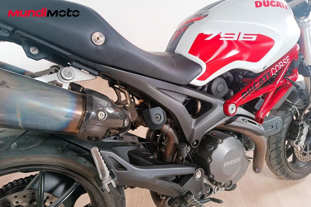 Ducati Monster 796 (2010 - 13) (4)