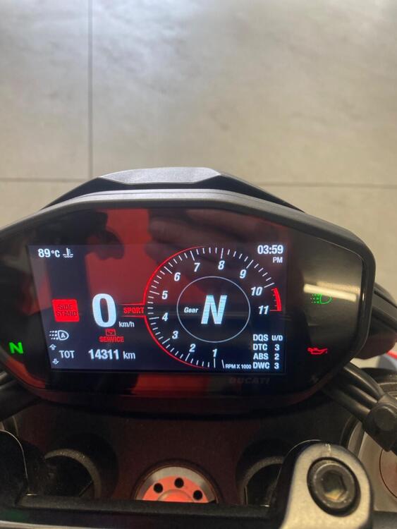 Ducati Hypermotard 950 RVE (2022 - 24) (5)