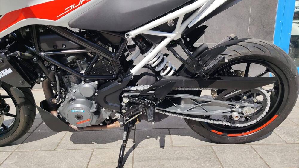 KTM 390 Duke (2021 - 23) (3)