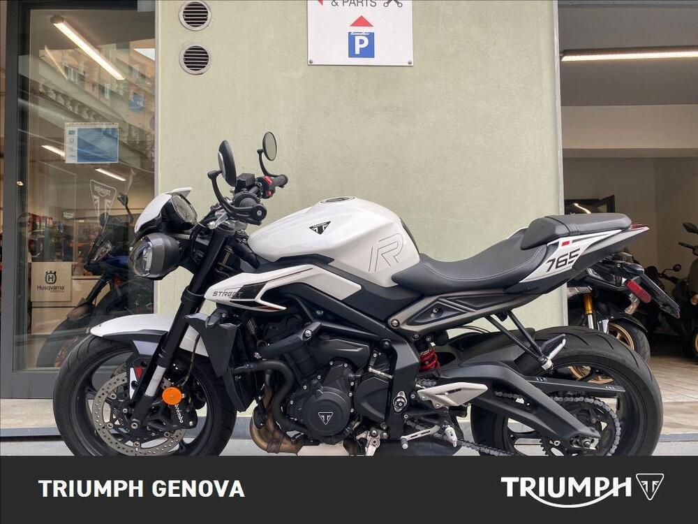 Triumph Street Triple R (2020 - 23) (2)