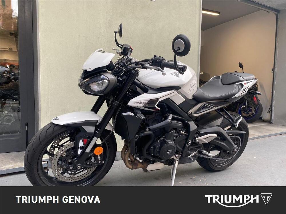 Triumph Street Triple R (2020 - 23) (4)