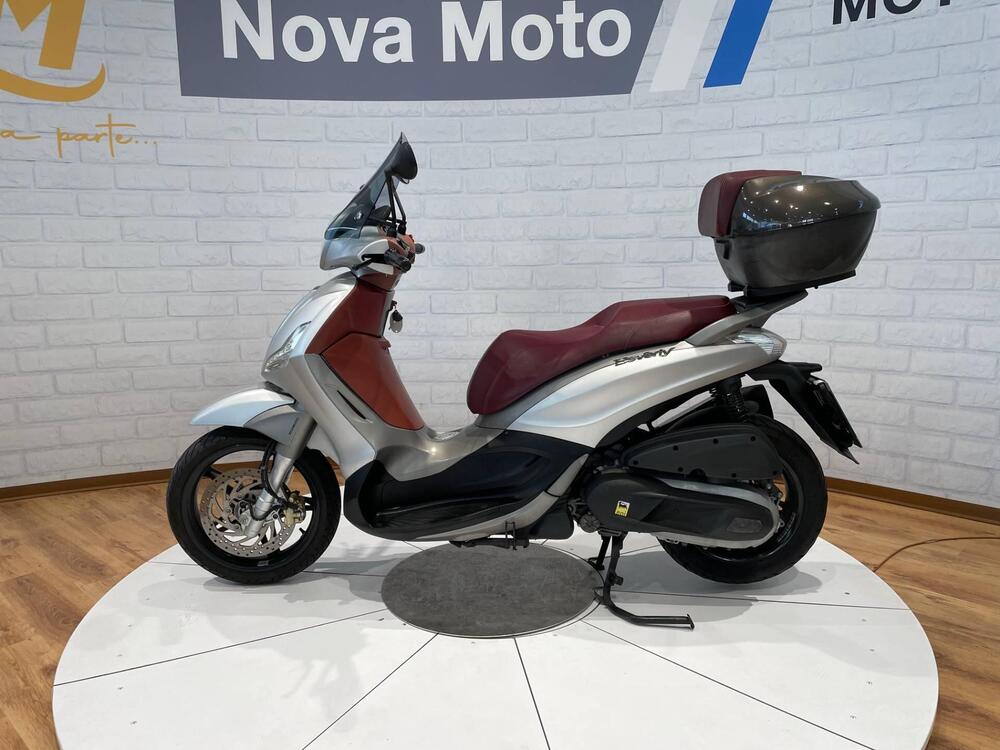 Piaggio Beverly 350 SportTouring ie ABS (2011 - 17)