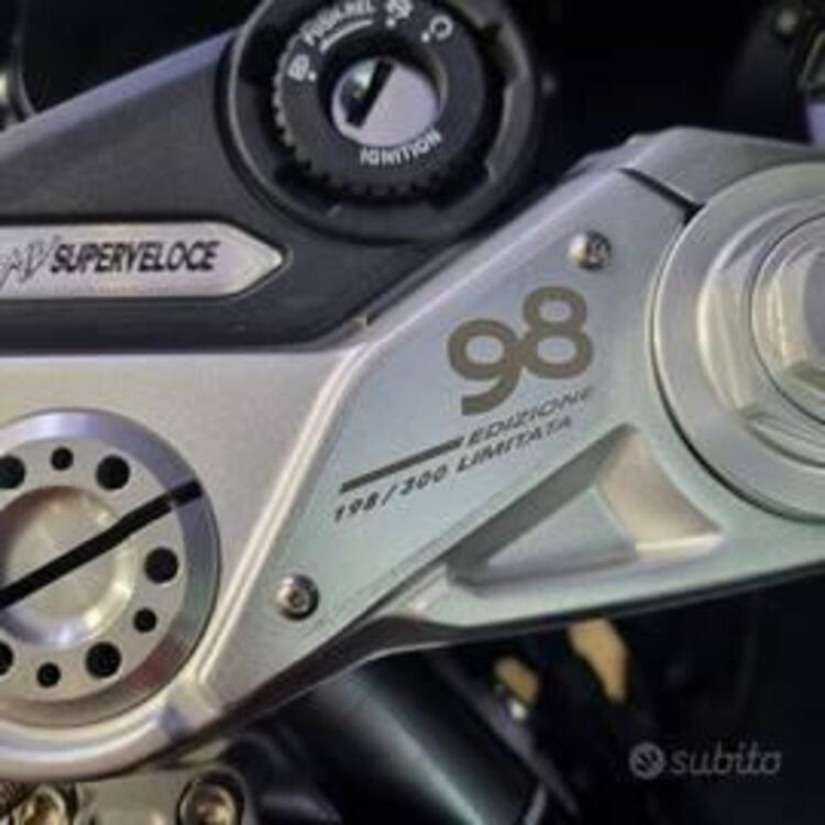 MV Agusta Superveloce 800 98 (2023 - 24) (3)